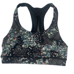 Lululemon Invigorate Sports Bra Assemblage Alpine White Multi / Black Size 2